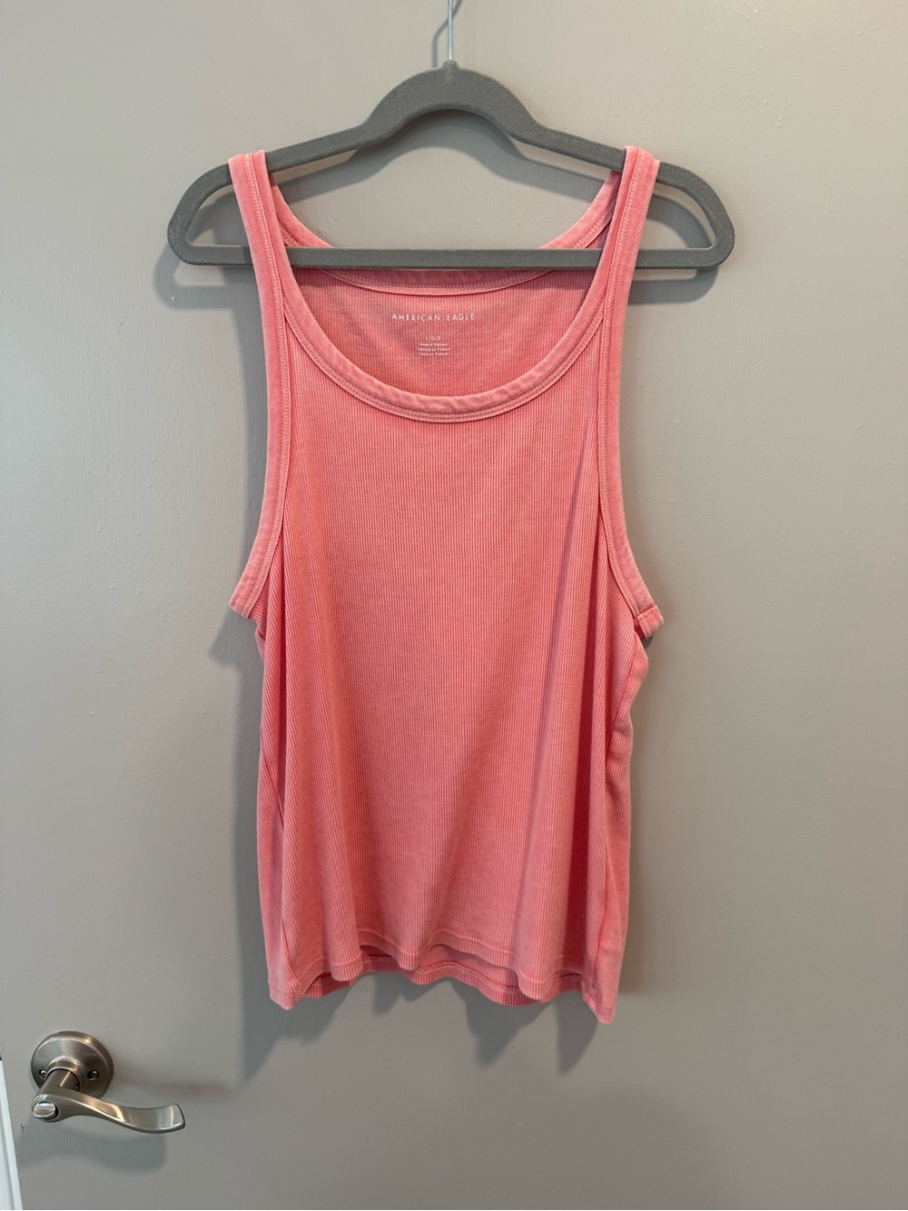 American Eagle Outfitters Coral Pink Scoop Tank